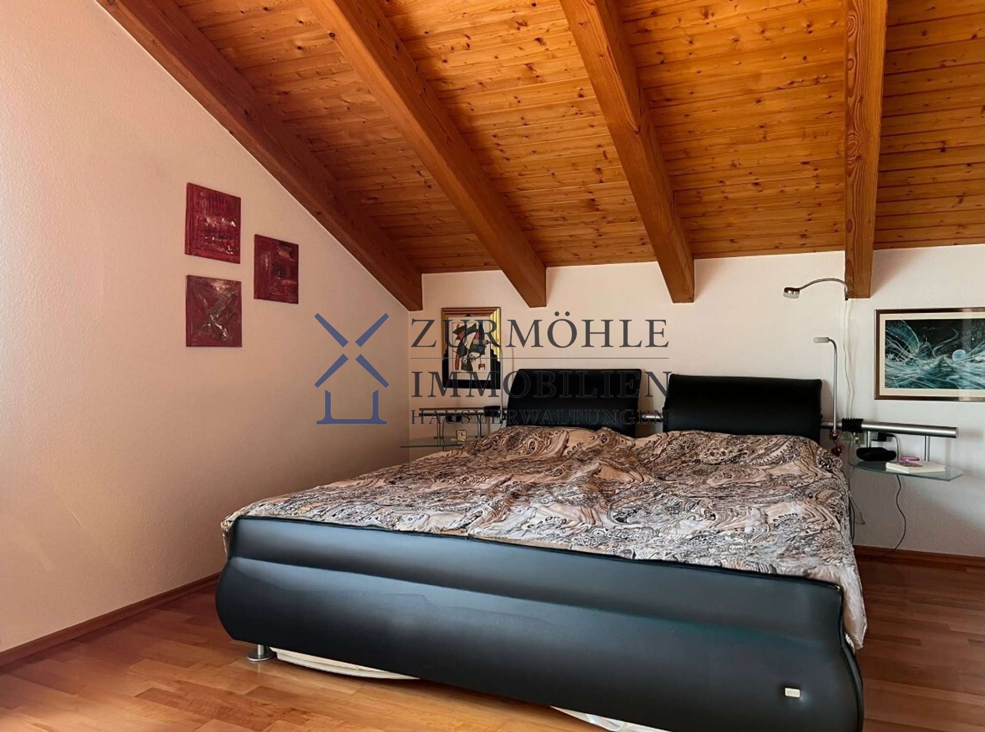 Schlafzimmer OG