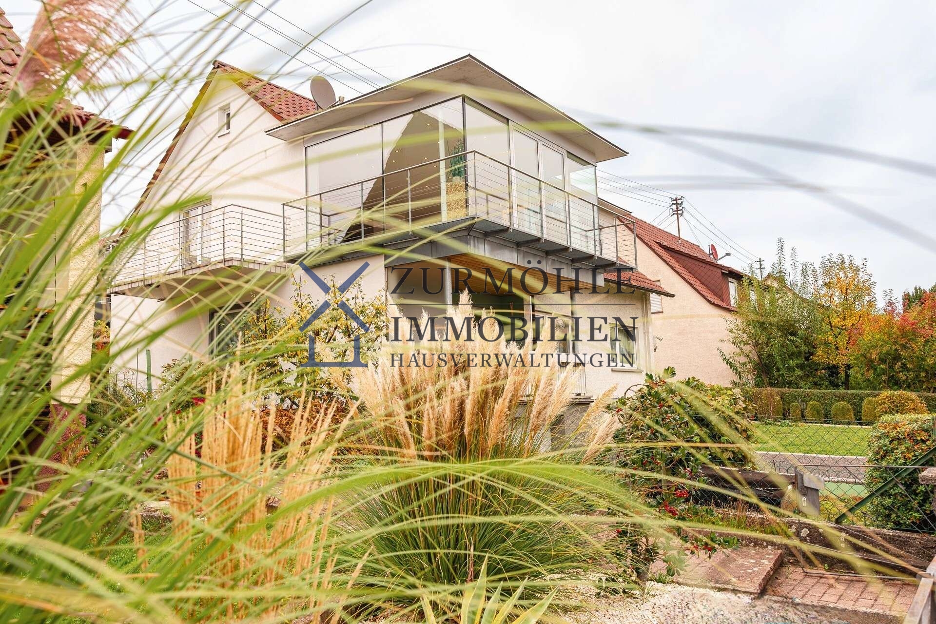 Real Estate Title Image Background