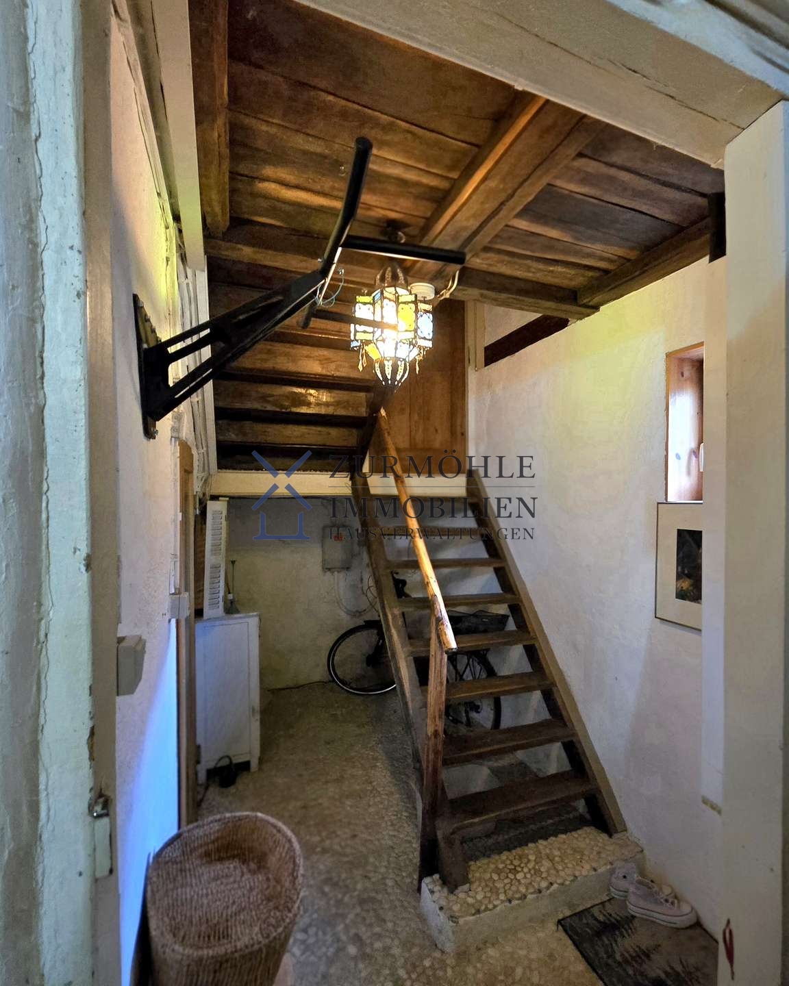 Treppe ins UG