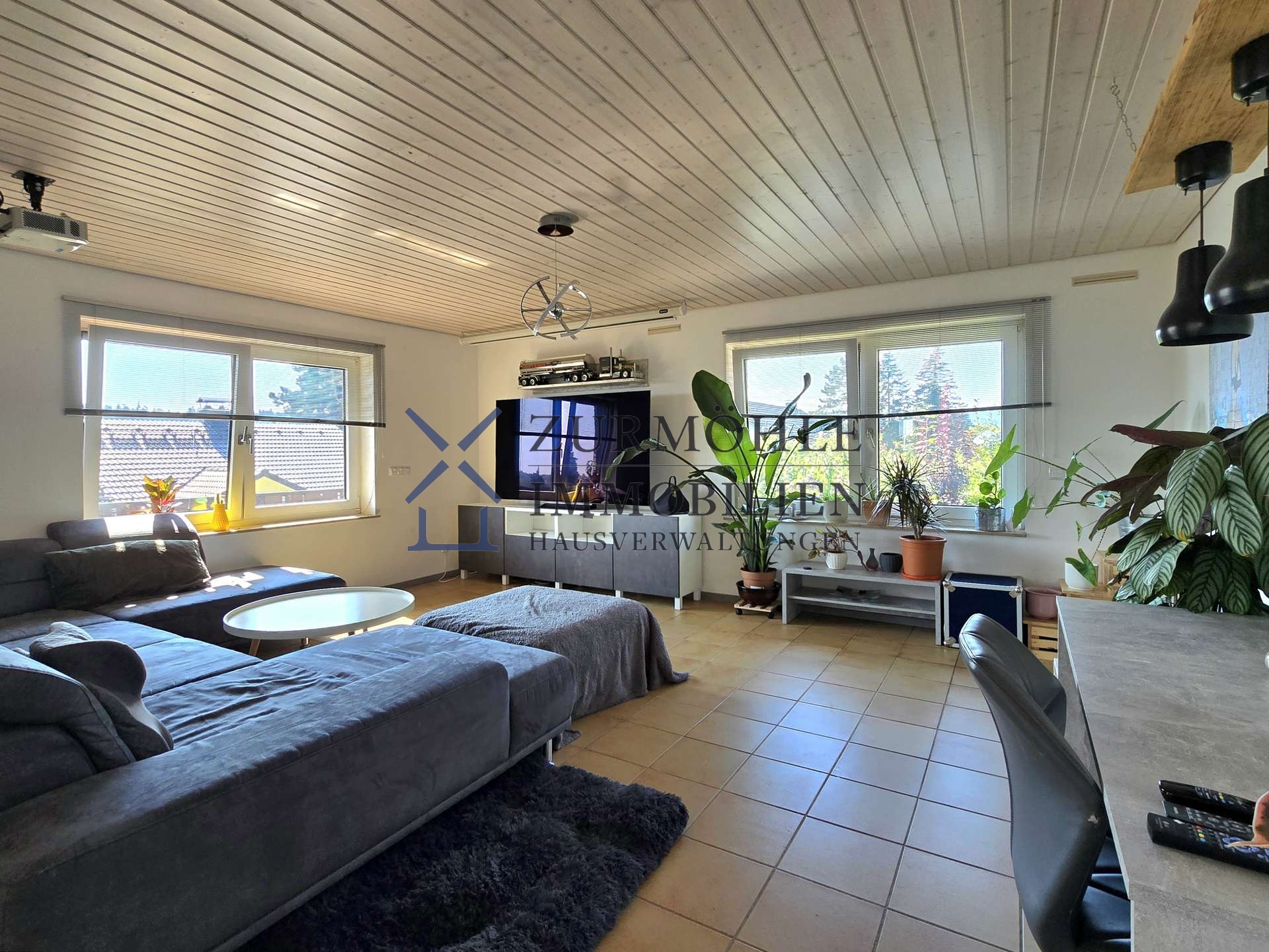 Wohnen EG