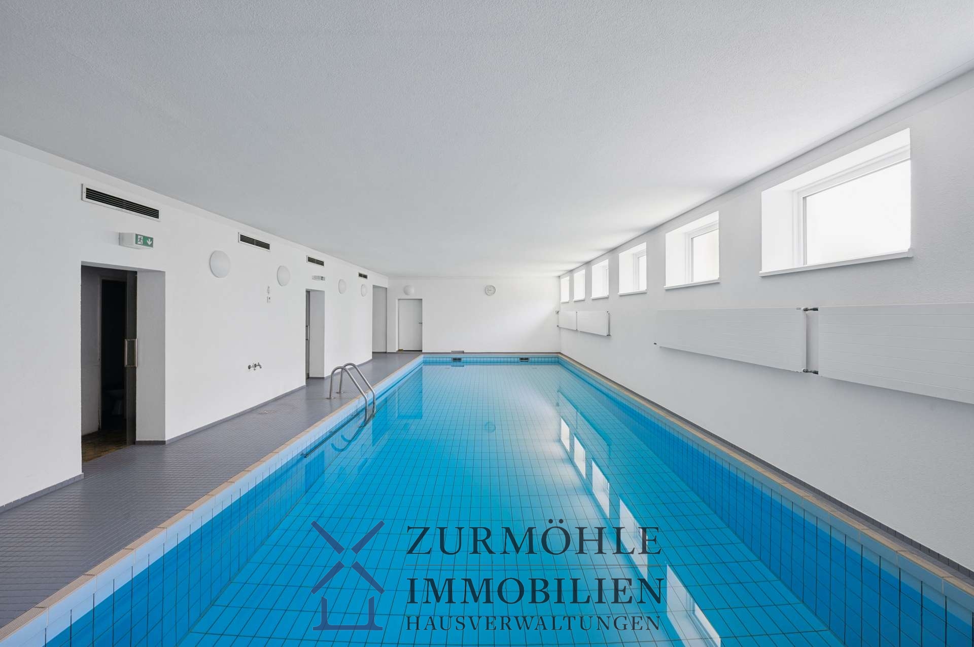 Schwimmbad