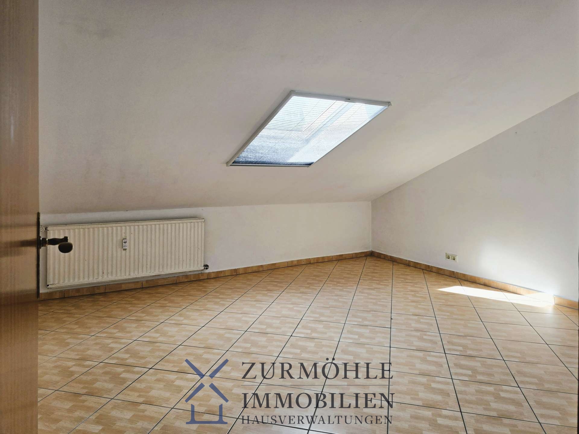 Schlafzimmer DG