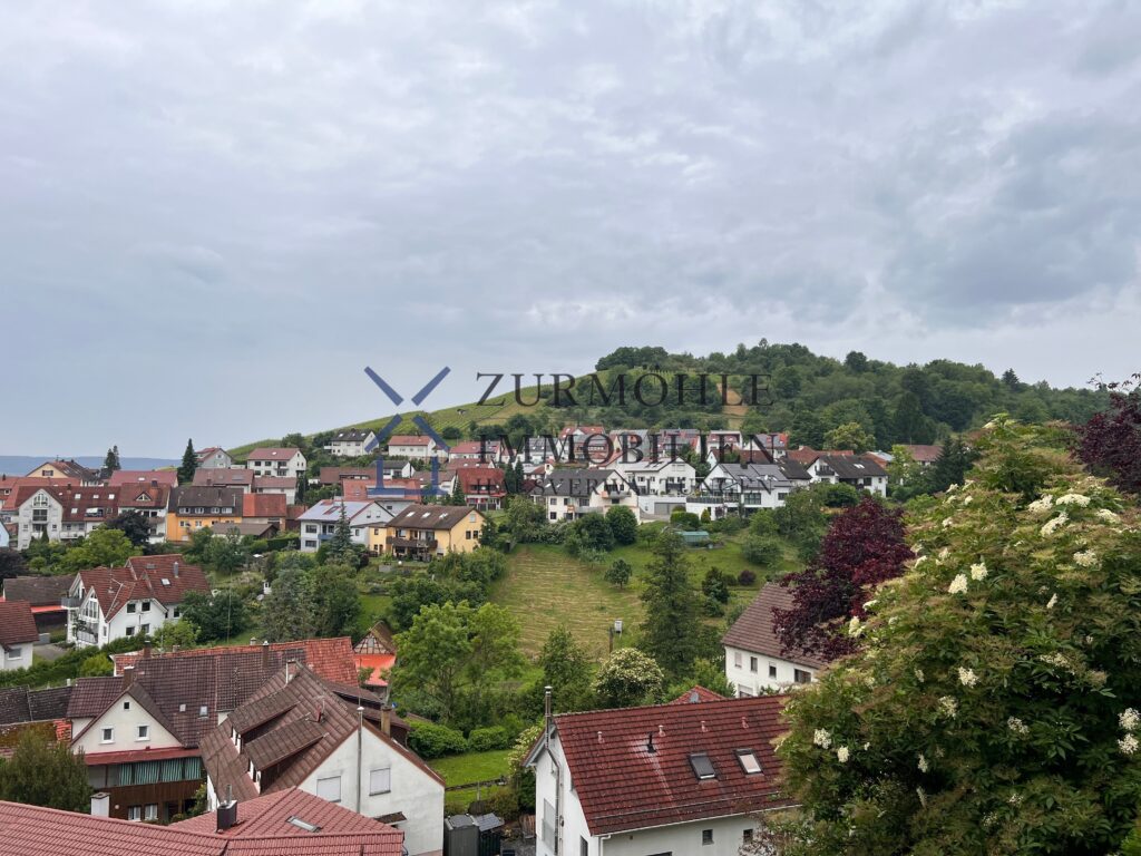 Remshalden - tolle Lage, tolle Aufteilung im 70er Stil